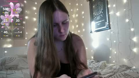 emma_just online show from April 2026 05:24:02 PM