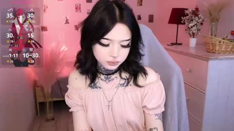 Snapshot of emma_kirks chatting on May 2026 10:34:01 AM emma_kirks online show from May 2026 10:34:01 AM