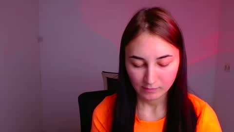 Emma online show from December 2024 10:24:01 AM