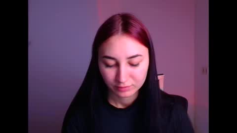 Emma online show from February 2025 06:16:01 PM