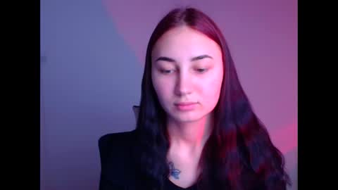 Emma online show from February 2025 06:08:02 AM