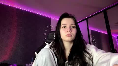 Veya online show from March 2026 07:13:01 AM