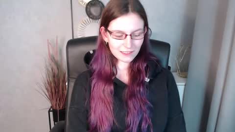 emma online show from January 2025 12:41:01 PM