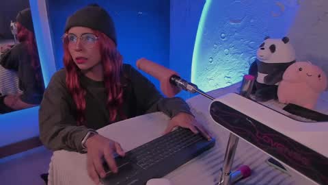     online show from January 2025 10:02:01 AM