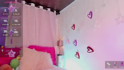 EMMA  online show from March 2025 09:59:01 PM