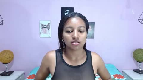 emma stone online show from November 2025 08:22:01 PM