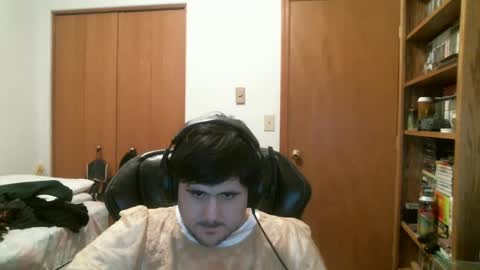 Snapshot of emma_the_boy chatting on December 2024 09:33:01 AM emma_the_boy online show from December 2024 09:33:01 AM