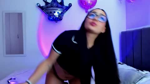 Emma online show from January 2026 01:19:01 AM