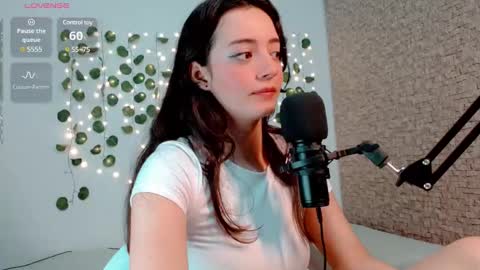 Emma  online show from December 2024 06:25:02 AM