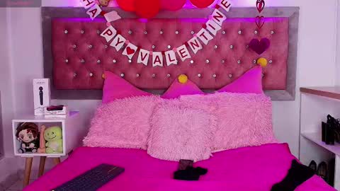 neko  online show from February 2025 05:14:02 AM