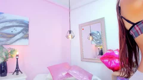 Snapshot of emmaa_sandoval chatting on February 2026 08:35:02 PM Emma online show from February 2026 08:35:02 PM