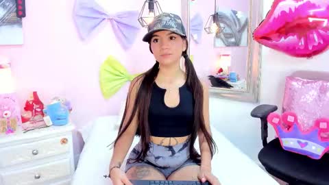 Snapshot of emmaa_sandoval chatting on March 2026 08:15:02 PM Emma online show from March 2026 08:15:02 PM