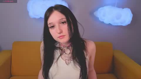 Snapshot of emmablissa chatting on June 2026 01:17:02 AM emmablissa online show from June 2026 01:17:02 AM