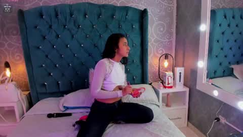  Emma Came  online show from August 2026 11:34:01 AM