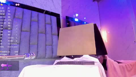 Emma Duque online show from December 2024 03:24:02 PM