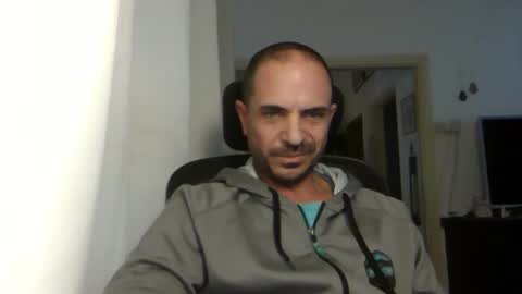 Ariel online show from December 2024 12:23:02 PM