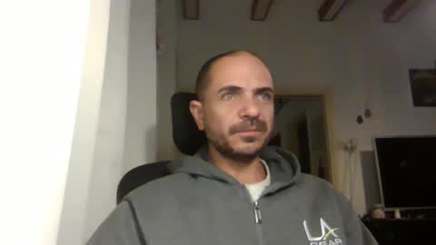 Ariel online show from March 2025 04:06:01 AM