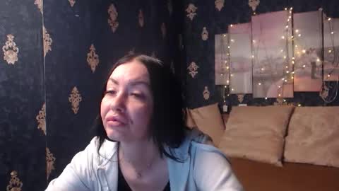 EmmaGoldX online show from November 2025 07:58:01 AM