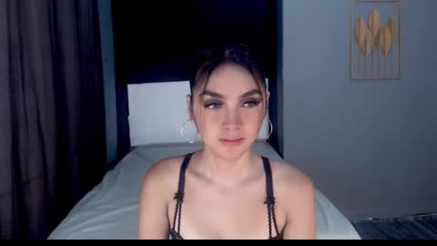 Snapshot of emmahardcockts chatting on May 2026 03:57:02 AM Emma online show from May 2026 03:57:02 AM