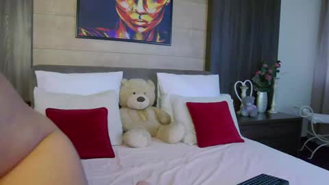 Emma online show from May 2026 06:10:02 AM