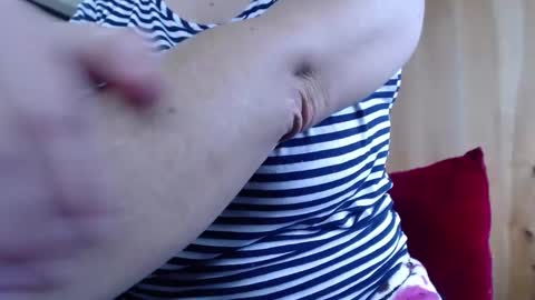 Andrea online show from February 2025 04:31:01 PM