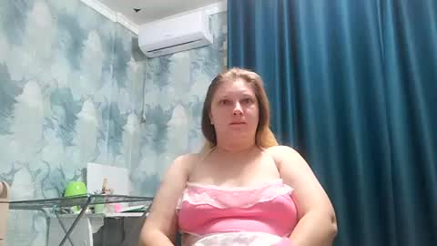emmamelody online show from September 2025 10:13:01 PM