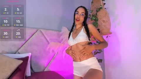 emmamilleerr online show from November 2025 03:27:01 AM