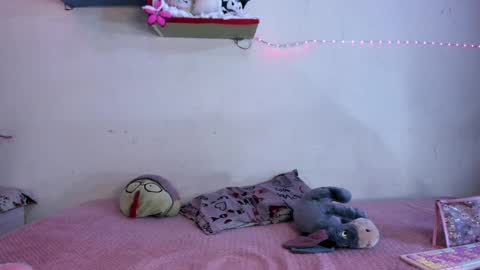 Emmantho online show from May 2026 10:18:02 PM