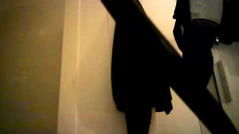 AsstastiX online show from March 2026 03:33:01 AM