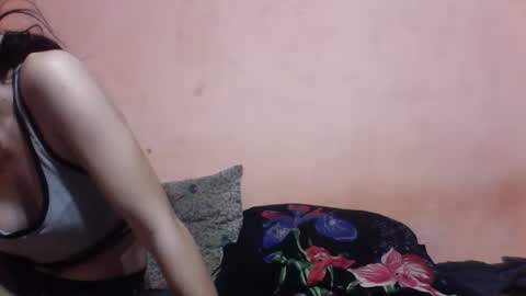 Snapshot of emmaryve chatting on February 2026 06:44:01 PM Emma online show from February 2026 06:44:01 PM