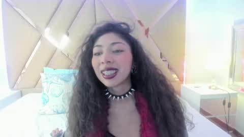 Emma online show from September 2025 01:27:01 PM