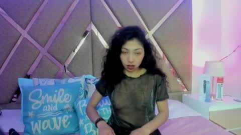 Emma online show from October 2025 02:03:01 PM