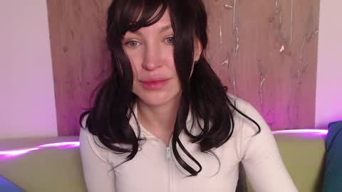 Snapshot of emmastinsen chatting on May 2026 04:07:01 AM emmastinsen online show from May 2026 04:07:01 AM