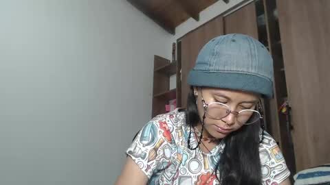 emmasweet95 online show from January 2025 06:17:01 AM