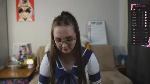 Mia online show from April 2026 07:53:02 PM