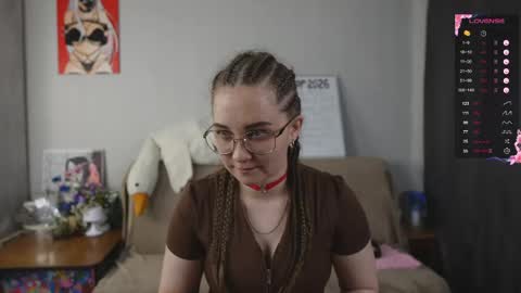 Mia online show from May 2026 06:02:02 PM
