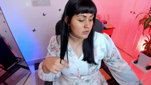 EMMA online show from January 2025 02:25:01 PM