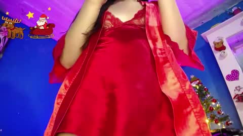 Emma  online show from December 2024 07:41:02 PM