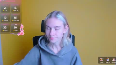 Emmi online show from October 2025 05:09:01 PM