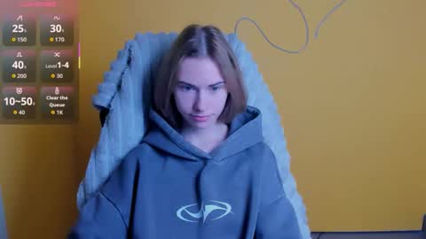 Emmi online show from December 2025 06:31:01 AM