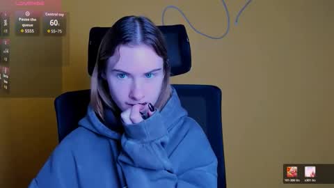 Emmi online show from February 2026 06:20:02 AM