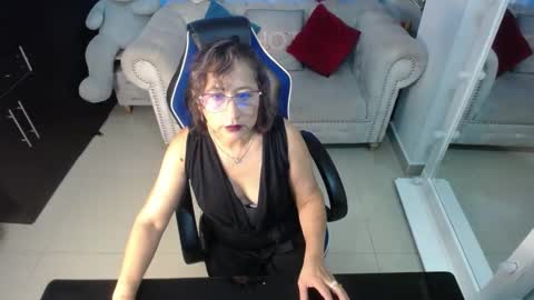 Emmily online show from March 2025 11:20:01 PM