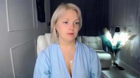 emmmam online show from September 2025 09:14:02 PM