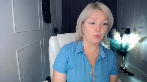 emmmam online show from September 2025 07:35:02 AM