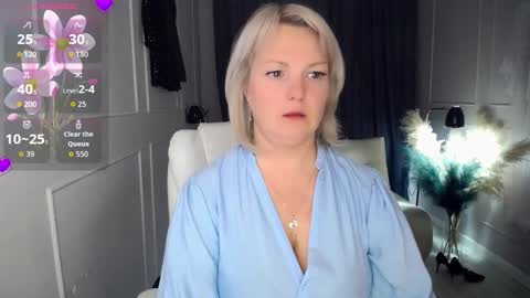 emmmam online show from October 2025 12:27:01 PM