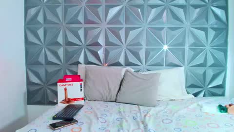 Snapshot of emmy_lander1 chatting on March 2026 08:26:02 PM emmy online show from March 2026 08:26:02 PM