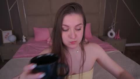 Snapshot of emmycharm chatting on February 2026 06:52:02 AM E M M Y online show from February 2026 06:52:02 AM