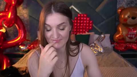 Snapshot of emmycharm chatting on February 2026 07:32:02 AM E M M Y online show from February 2026 07:32:02 AM