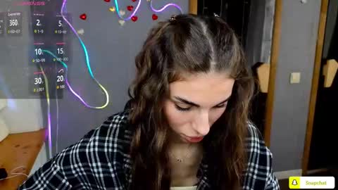 Emmy online show from September 2025 05:41:02 AM