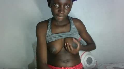 Snapshot of empress_ivy1 chatting on July 2026 06:35:02 PM empress_ivy1 online show from July 2026 06:35:02 PM